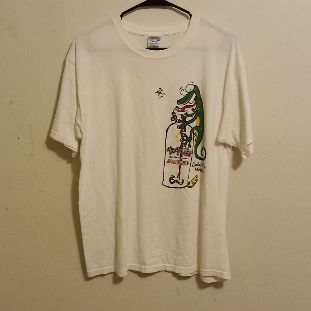 Yazbek white graphic t-shirt